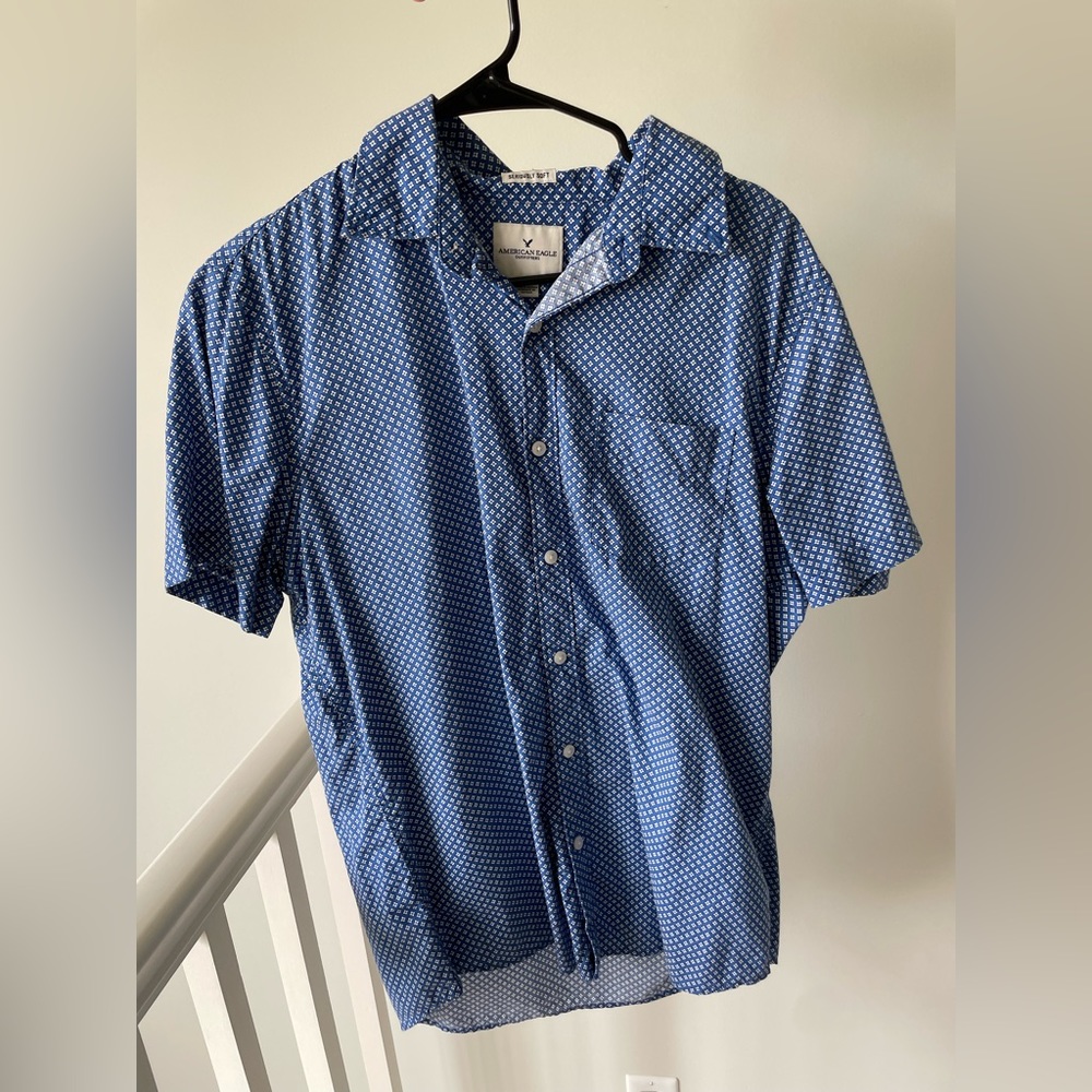 American Eagle Button Down Casual Shirt